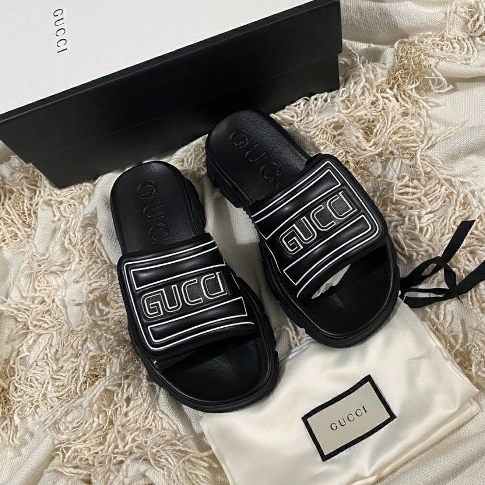 GUCCI Men's Embossed Logo Chunky Sliders Aguru Trek Slides